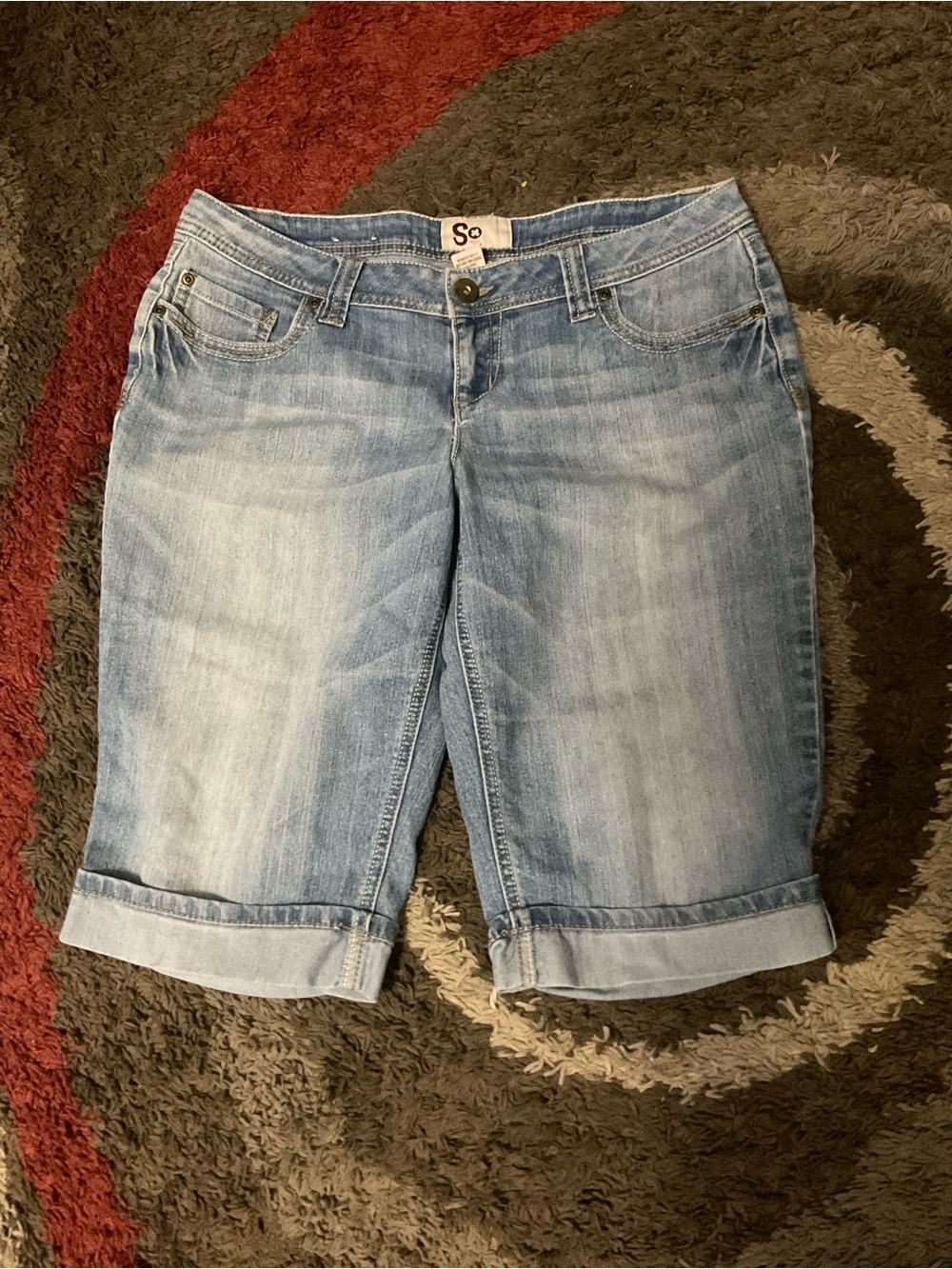 SO women’s Y2K Bermuda shorts size 13